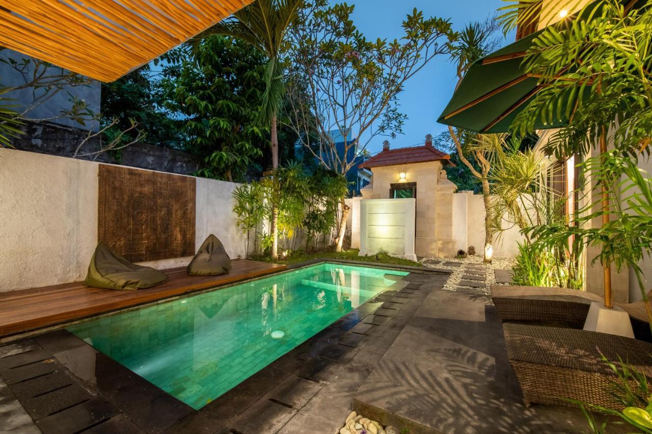 Villa Banua Seminyak Extérieur photo