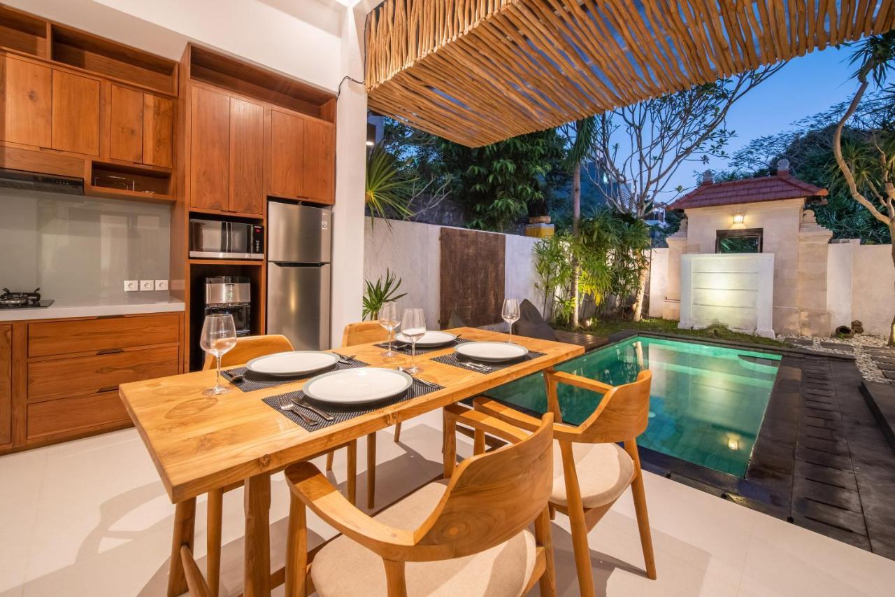Villa Banua Seminyak Extérieur photo